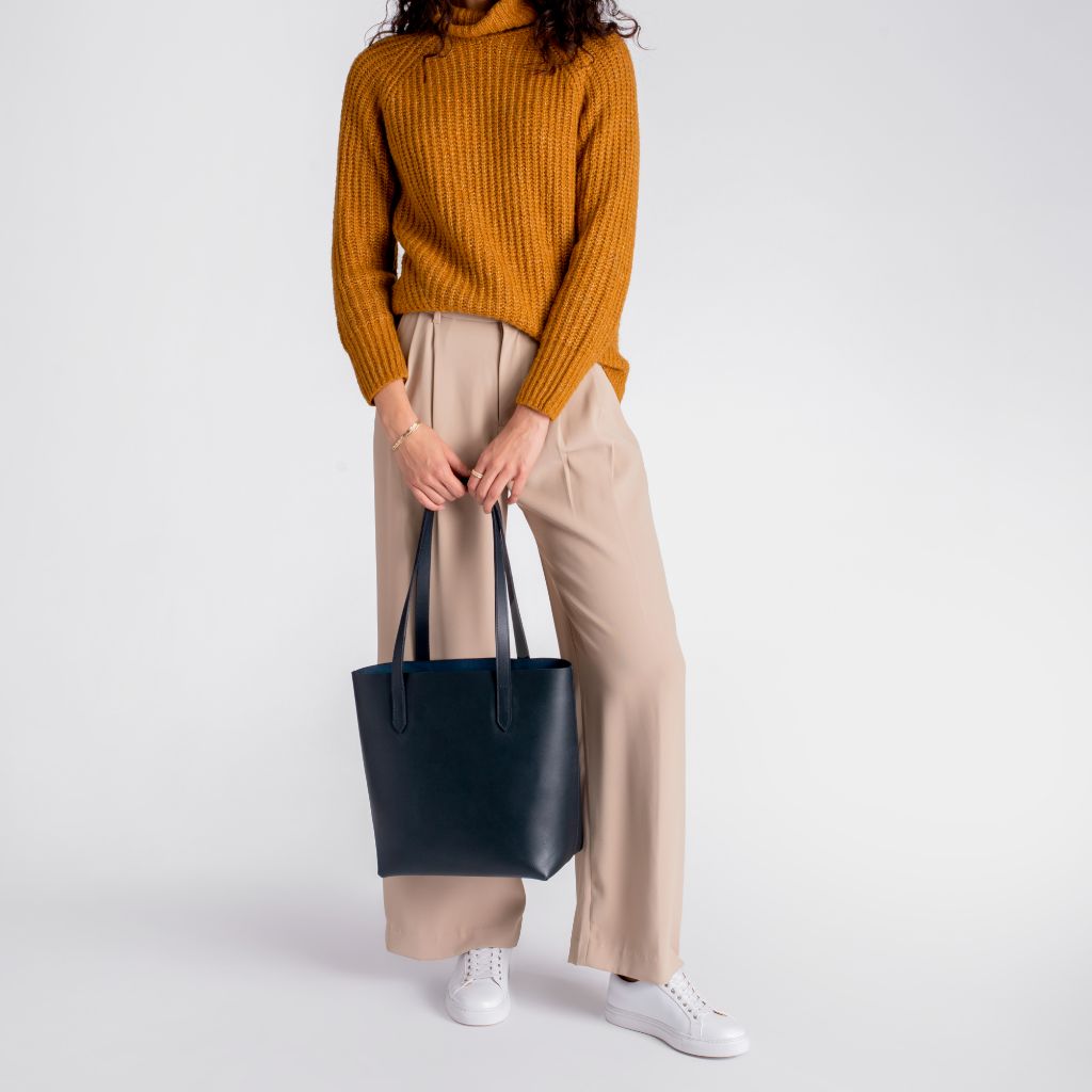 Everyday Tote | Navy (M)