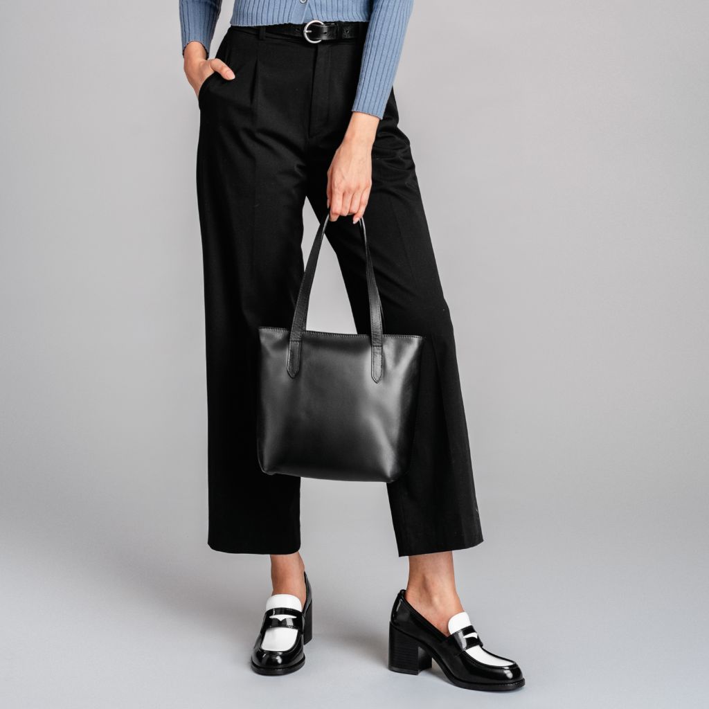 High Heel Penny | Black & White